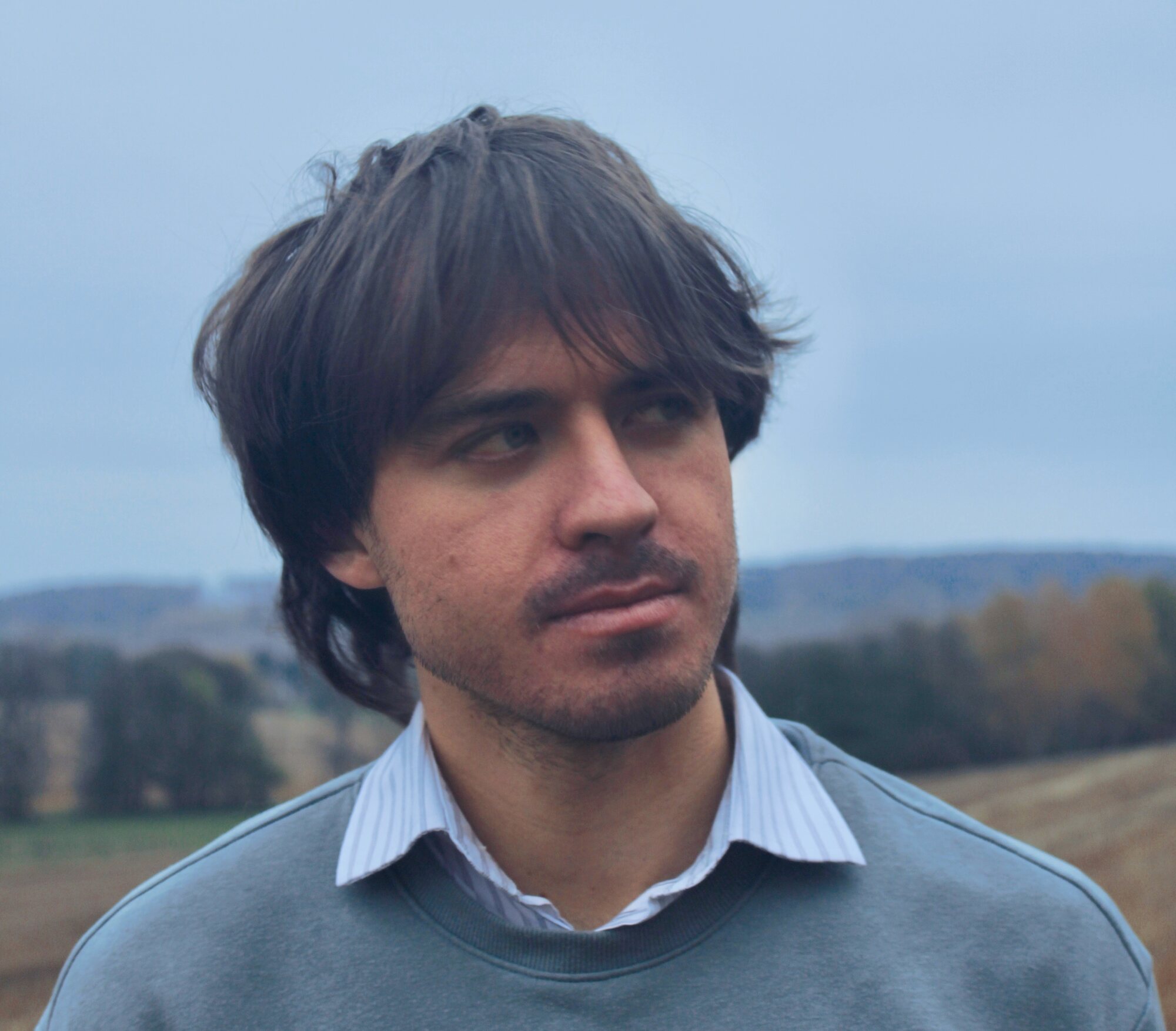 Francis Laure po prvním vydaném EP „Nahrát svoje myšlenky mi pomohlo“