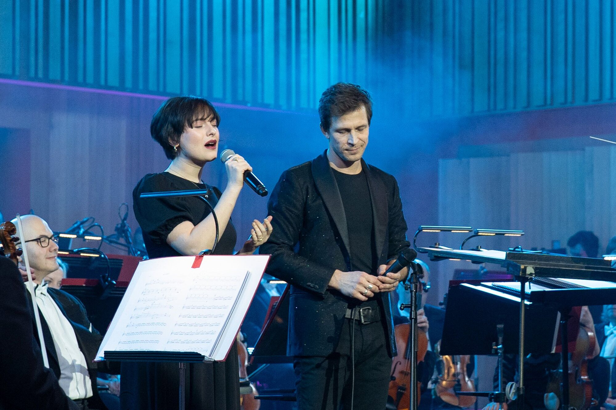 files/Fotky ke článkům/Orozovič/ČT/.big/IgorOrozovič_MFO_symfonic koncert03.jpg